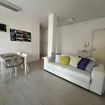 Terrace Apartment Venice - White